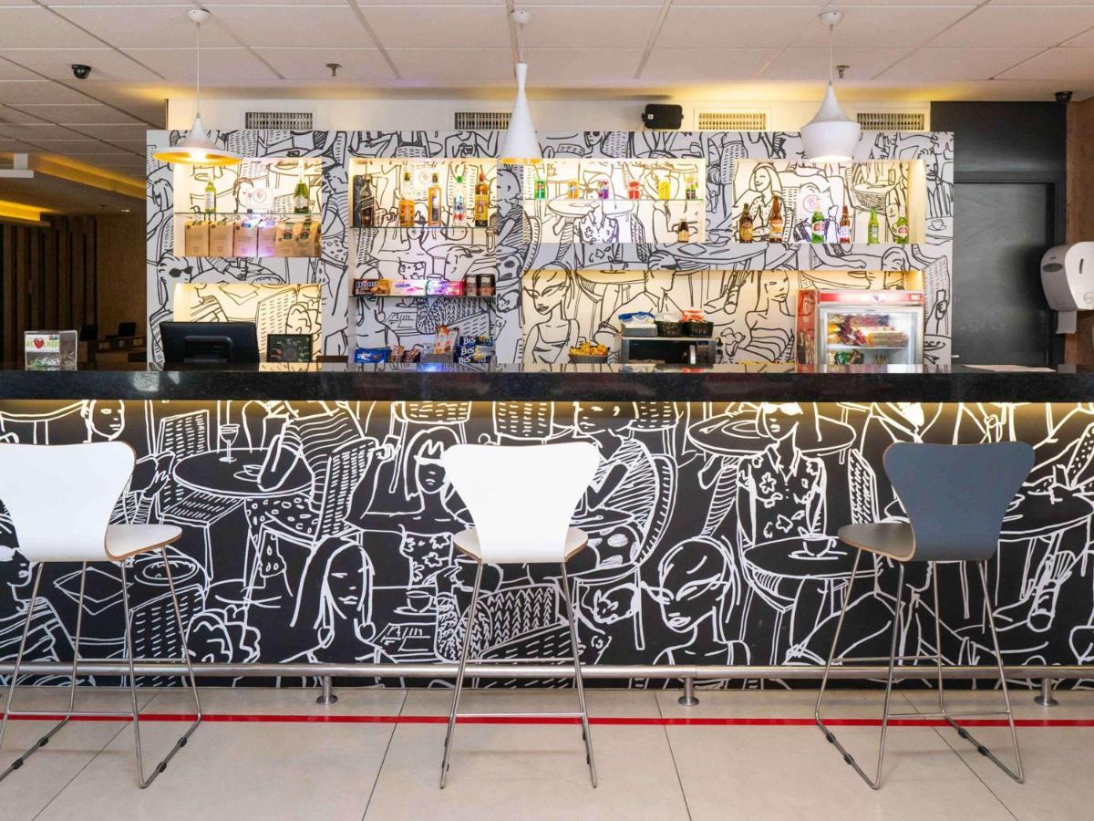 Ibis Valongo Hotel 3*