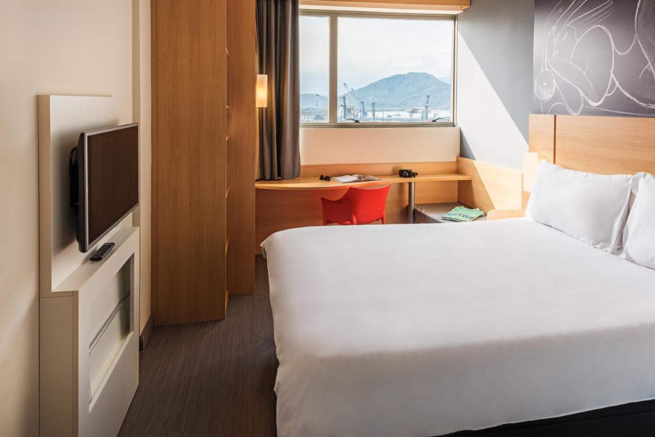 Hotel Ibis Valongo Santos (Sao Paulo)