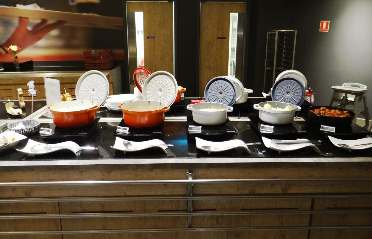 Ibis Valongo Hotel 3*